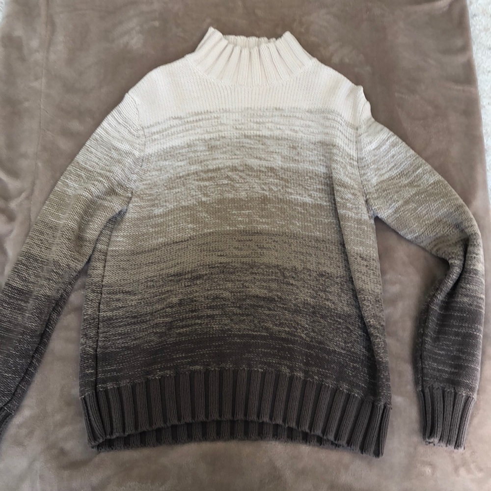 Sweater Liza Claiborne. Brown ombré